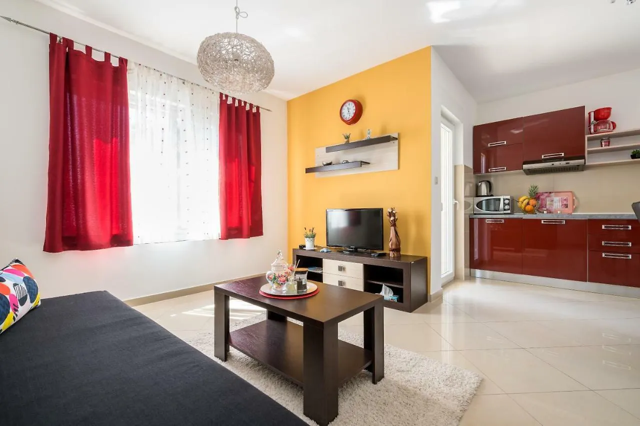 Beachfront Apartments Gabine Kastela 0*,